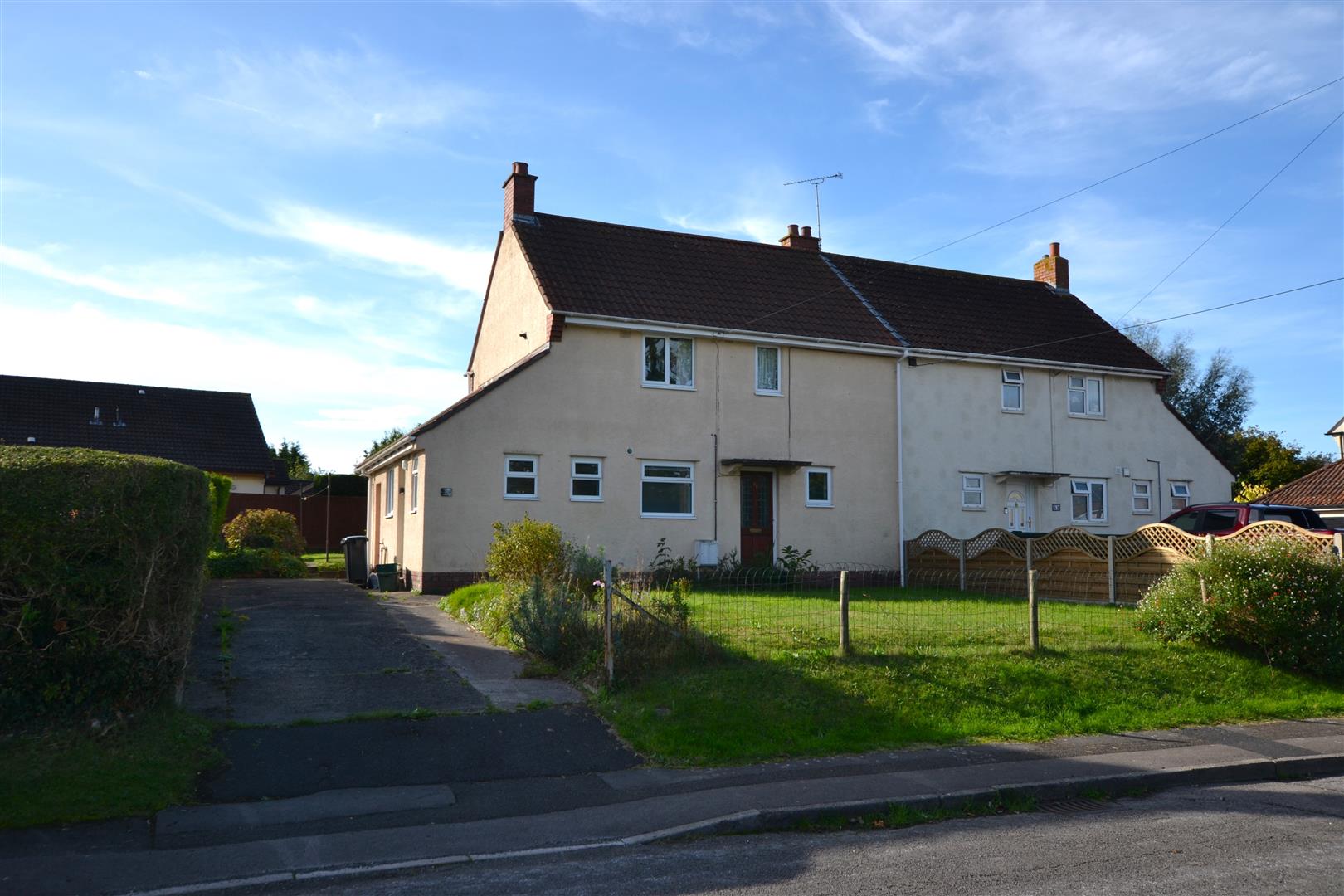 Ridgeway, Nailsea Gino's Estate Agents